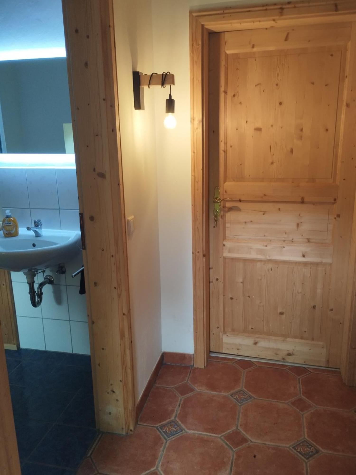 Meisenthal Apartment *